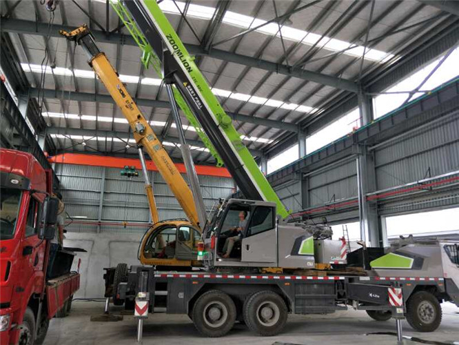 福田区高空车出租需要注意哪些安全事项？