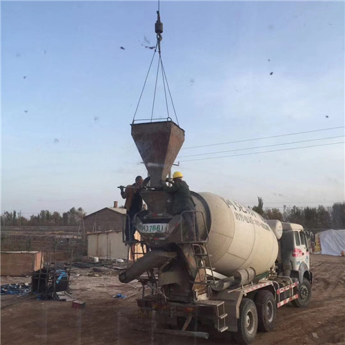 福田区“精准瞄准”—— 吊车的 “定位导航” 技术